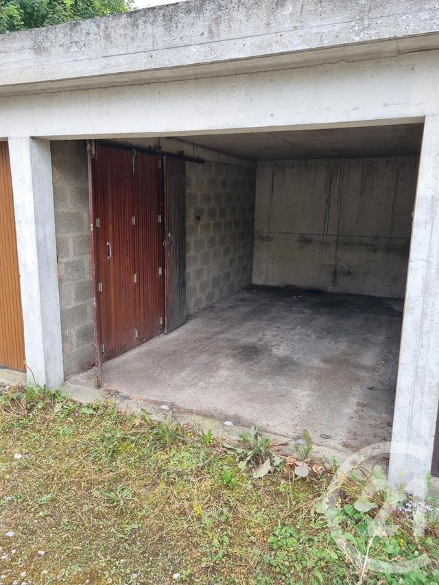 parking à louer - 13.0 m2 - LISIEUX - 14 - BASSE-NORMANDIE - Century 21 Cl Immobilier